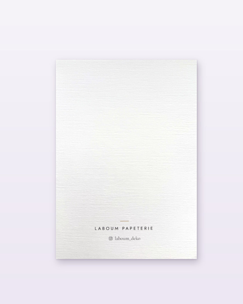 Rückseite der Karte mit LaBoum Papeterie Logo